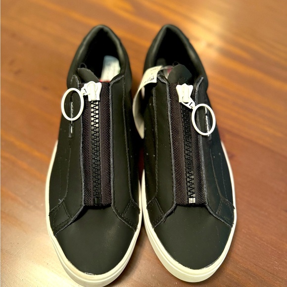 ADIDAS Originals Sleek Zip Sneakers - Picture 2 of 6